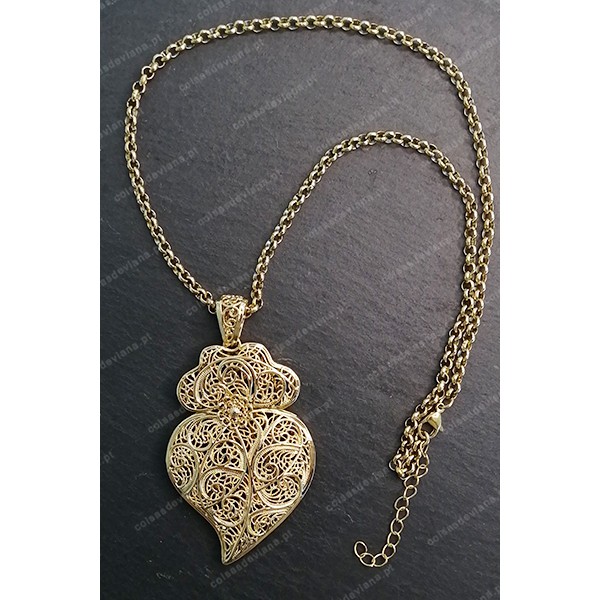 COLAR CORAÇÃO DE VIANA